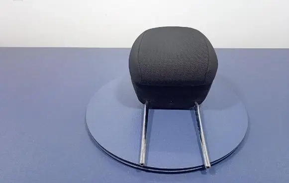 Citroen DS5 Front seat headrest 