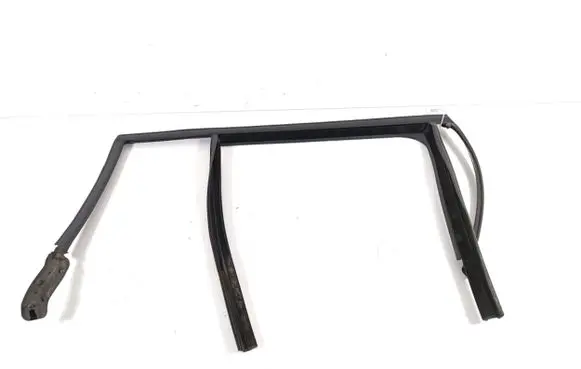 BMW 2 F46 Other rear door trim element 8498430