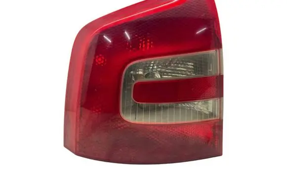 Skoda Octavia Mk2 (1Z) Rear/tail lights 1Z9945095 B090106 27592102