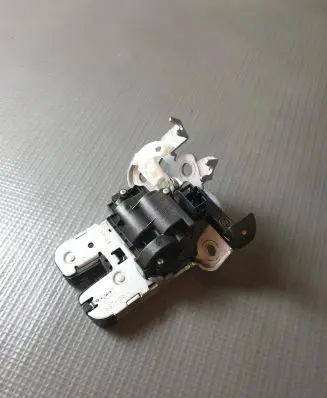 Skoda Octavia Mk3 (5E) Tailgate/trunk/boot lock/catch/latch 5E0827505A