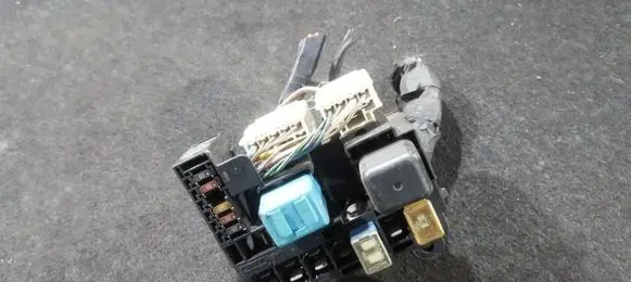 Mazda 323 F Fuse box set 72543034 7254-3034