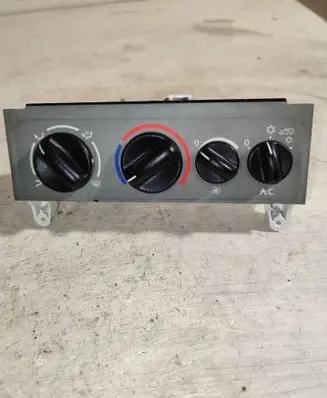 Renault Kangoo I Climate control unit D0499