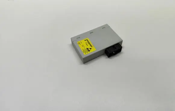 BMW 5 E60 E61 Central console control unit 9138969 256378 80059001