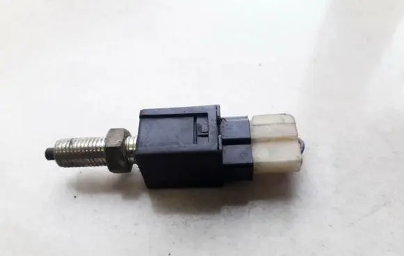 Opel Frontera B Reversing light switch sensor 