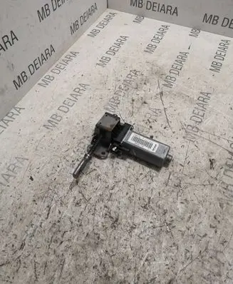 Audi A4 S4 B8 8K Seat adjustment motor 988582106 D359302