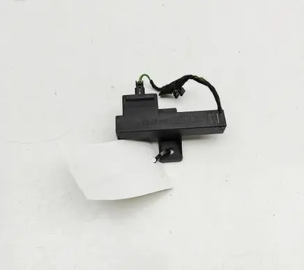 Audi A8 S8 D4 4H Keyless system antenna 8K0907247