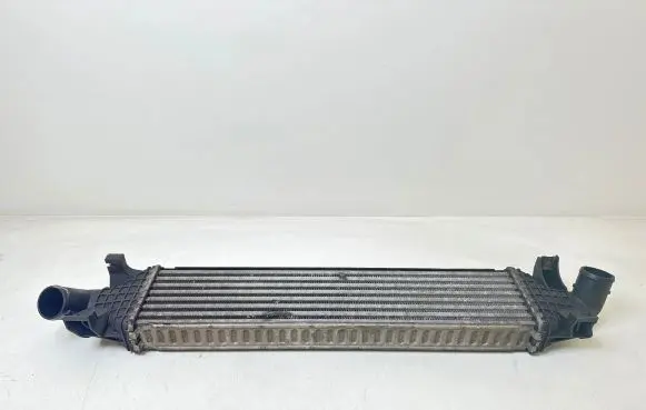 Ford Focus Intercooler radiator 3M5H9L440AE 27APR200508 49V1S800D
