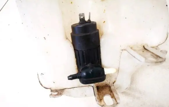 Alfa Romeo 147 Windscreen/windshield washer pump