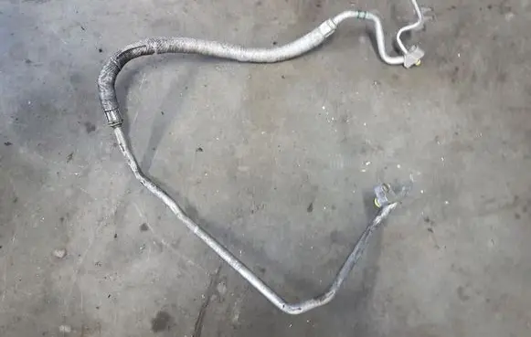 BMW X3 E83 Air conditioning (A/C) pipe/hose 3400419