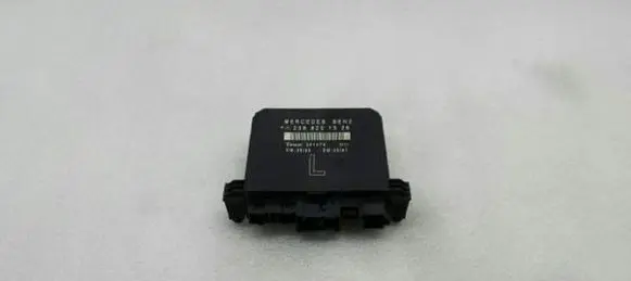 Mercedes-Benz C W202 Door control unit/module A2088201326