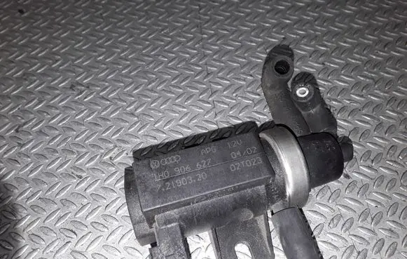 Audi A2 Turbo solenoid valve 1H0906627