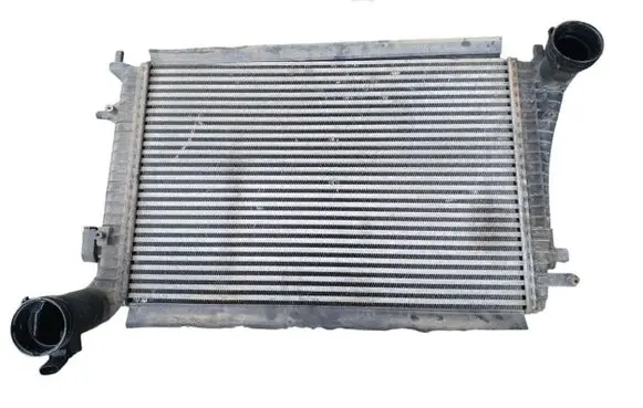 Volkswagen PASSAT B6 Intercooler radiator 3C0145803E 038906051C 0281002401