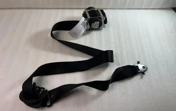 BMW X5 F15 Front seatbelt 624640100E