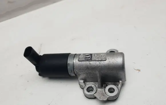 Volvo XC90 Camshaft vanos timing valve 14150072 21150688