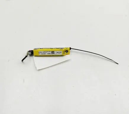 Audi Q7 4M Keyless system antenna 4M0035225D
