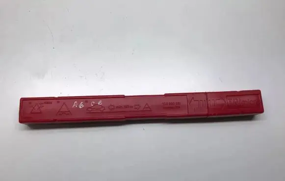 Audi A6 S6 C6 4F Emergency warning sign 7L0860251