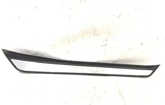 Peugeot 607 Rear sill trim cover 9629149377