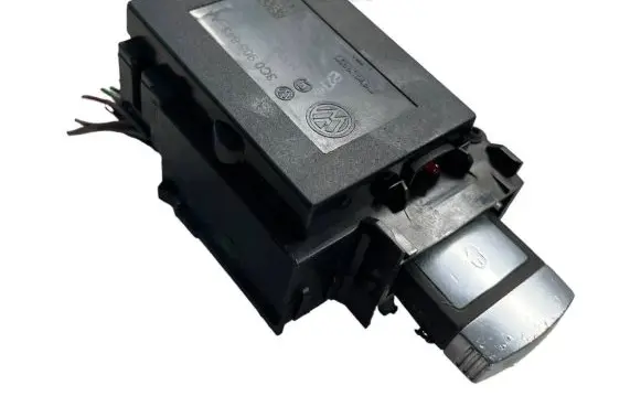 Volkswagen PASSAT B7 Ignition lock 3C0905843AA 33303701 11602702765502