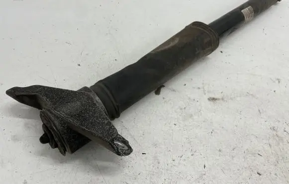 Volvo XC40 Rear shock absorber/damper 32221541