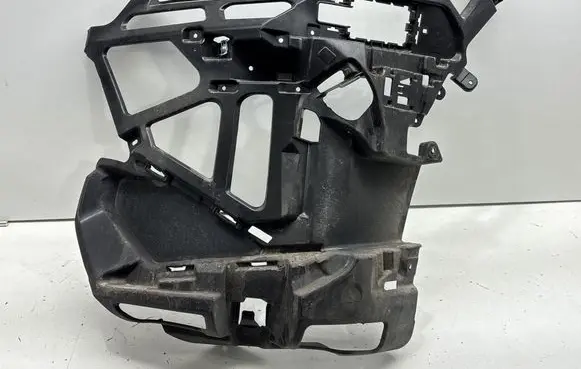 BMW iX1 Front bumper mounting bracket 9883588 3200101101 911014421101