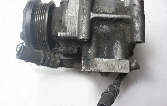 Ford Focus Air conditioning (A/C) compressor (pump) RFXS4H19D647AB