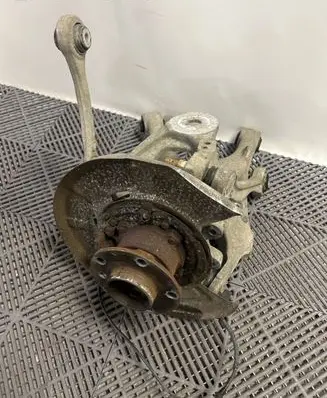 BMW X5 F15 Rear wheel hub spindle/knuckle 