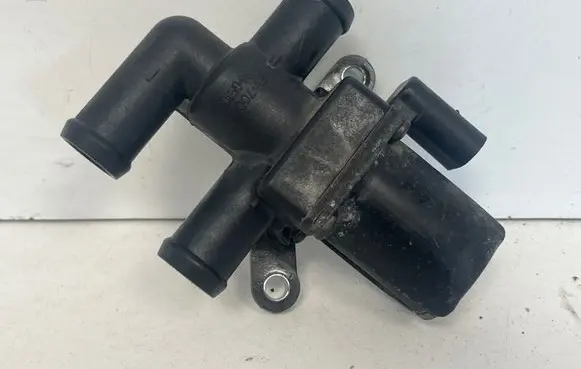 Audi Q7 4L Electric auxiliary coolant/water pump 1T0820036D