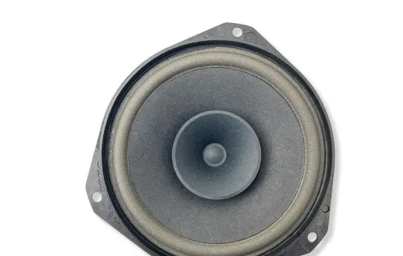 Alfa Romeo Giulietta Rear door speaker 505084930 90016432204