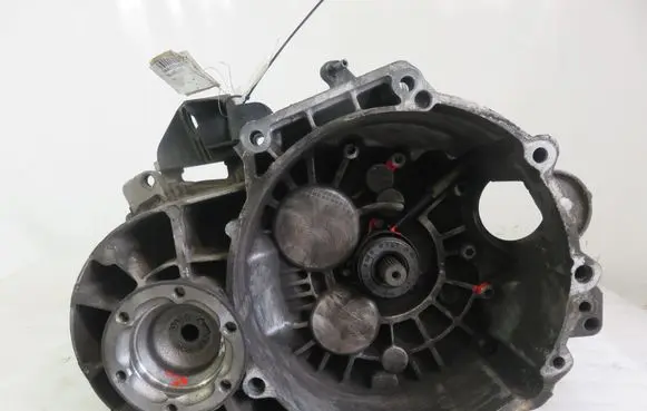 Volkswagen Touran I Manual 6 speed gearbox NGB