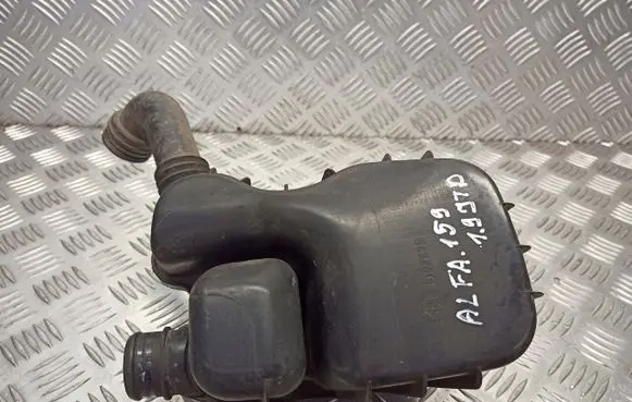 Alfa Romeo 159 Intake resonator 51770155