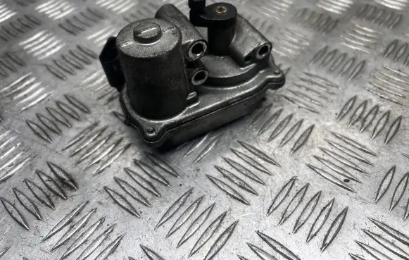 Audi A8 S8 D3 4E Intake manifold valve actuator/motor A2C53308514 057129886L 1812S01
