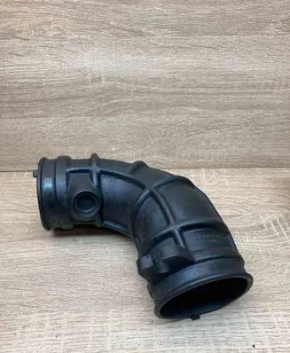 Opel Vectra B Air intake hose/pipe 90572051
