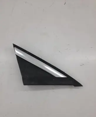 Fender end trim