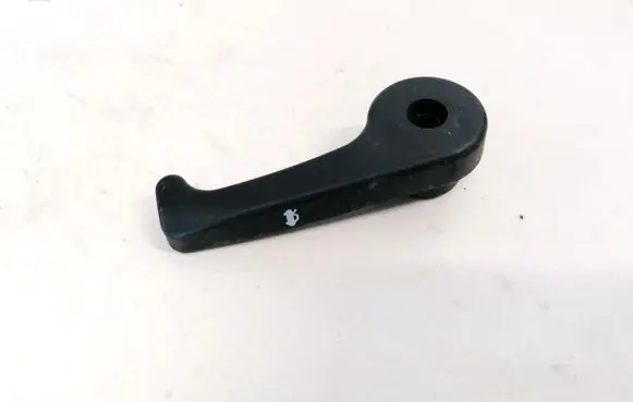 Hyundai ix35 Engine bonnet (hood) release handle