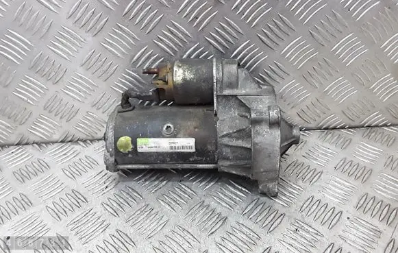 Peugeot 307 Starter motor d7r27