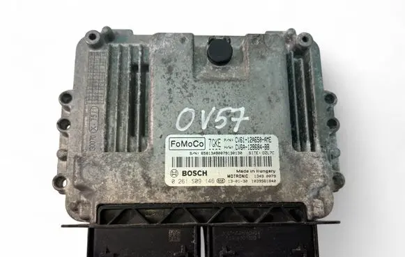 Ford Focus Engine control unit/module ECU CV6112A650AME CV6A12B684BB