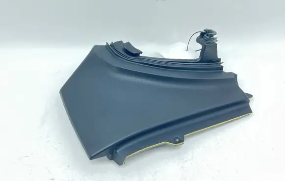 Mercedes-Benz ML W164 Dashboard side end trim A1646802687