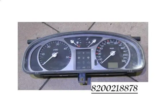 Renault Laguna II Speedometer (instrument cluster) 8200218878