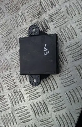 Mercedes-Benz C W204 Door control unit/module A2048704626