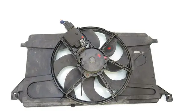 Ford Focus Fan set 3M518C607CE