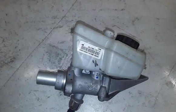 Mercedes-Benz ML W164 Master brake cylinder A1644300202 03350886811