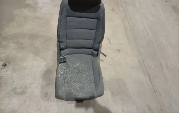 Volkswagen Touran I Rear seat 