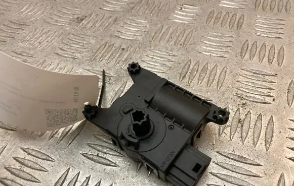 Ford Mustang VI Air flap motor/actuator T952804 FR3B19E616BB 1911181C