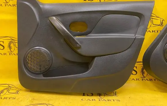 Dacia Sandero II Front door card panel trim 809002677R