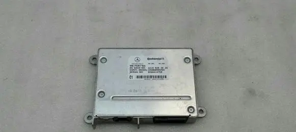 Mercedes-Benz ML W164 Bluetooth control unit module A2198202626