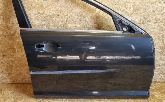 Jaguar XF X250 Front door 8X23F20220AJ