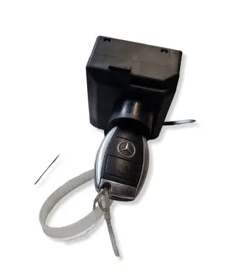 Mercedes-Benz A W176 Ignition lock A2469054602