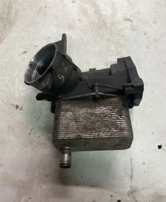 BMW X5 E53 Oil filter mounting bracket 2247204 8792145
