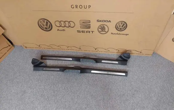 Volkswagen Arteon sill trim set (inner) 3G8853371 3G8853372 3G8853372E2JV