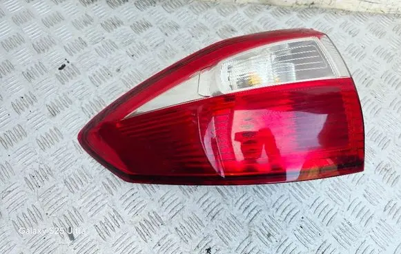 Ford C-MAX II Rear/tail lights AM5113405BE 89079513 89502671